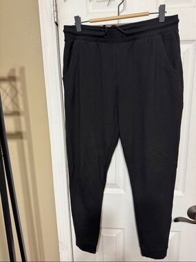 Quince Black Jogger Track Pants